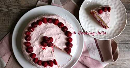 GÂTEAU ROSE AUX FRAMBOISES