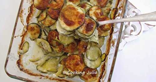 GRATIN DE COURGETTES À L'AIL 