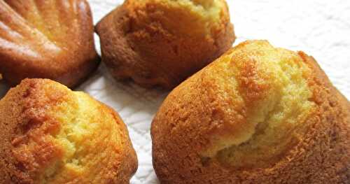 MADELEINES À LA FLEUR D'ORANGER 