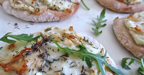 MINI-PIZZAS BLANCHES AU POULET