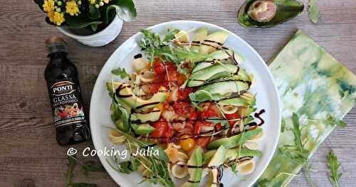 ORECCHIETTE AUX TOMATES CERISES, AVOCAT ET ROQUETTE