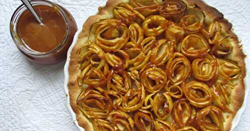 TARTE AUX POMMES FAÇON BOUQUET DE ROSES