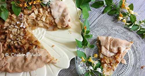 TARTE POMME-RHUBARBE AU CARAMEL BEURRE SALÉ 