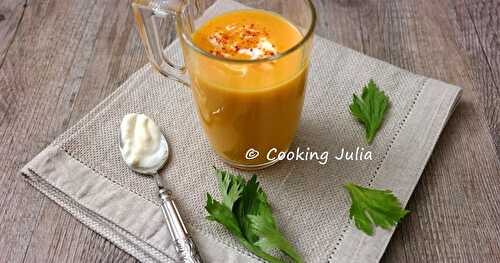 VELOUTÉ DE COURGE MUSCADE AUX LENTILLES CORAIL 