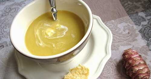 VELOUTÉ DE TOPINAMBOURS ET POTIRON