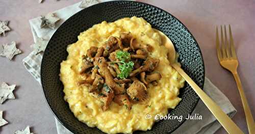 OEUFS BROUILLÉS AUX CHANTERELLES