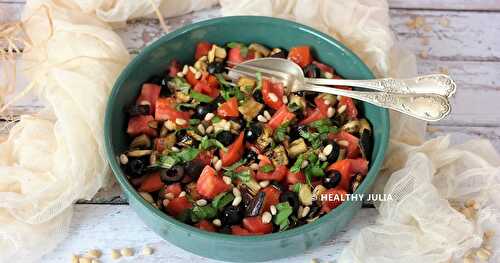 SALADE D'AUBERGINES AUX TOMATES ET AUX OLIVES NOIRES