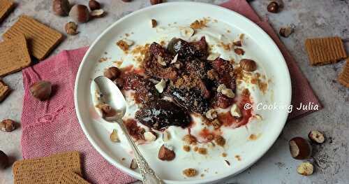 COMPOTE DE FIGUES AU SIROP DE THÉ, YAOURT ET SPÉCULOOS