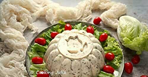 CHARLOTTE DE MACÉDOINE DE LÉGUMES AU SAUMON (TUPPERWARE)