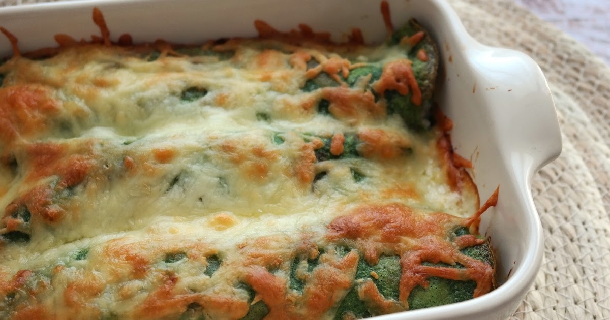 CRÊPES AUX ÉPINARDS FOURRÉES AU JAMBON ET RIZ