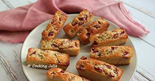 FINANCIERS À LA RHUBARBE