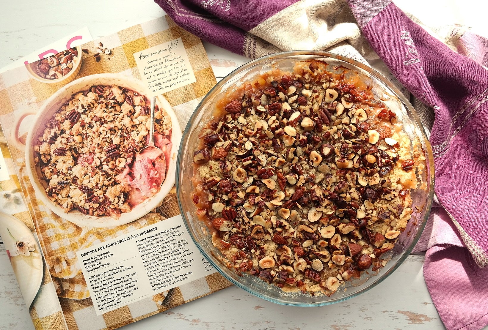 Crumble de fruits secs à la rhubarbe