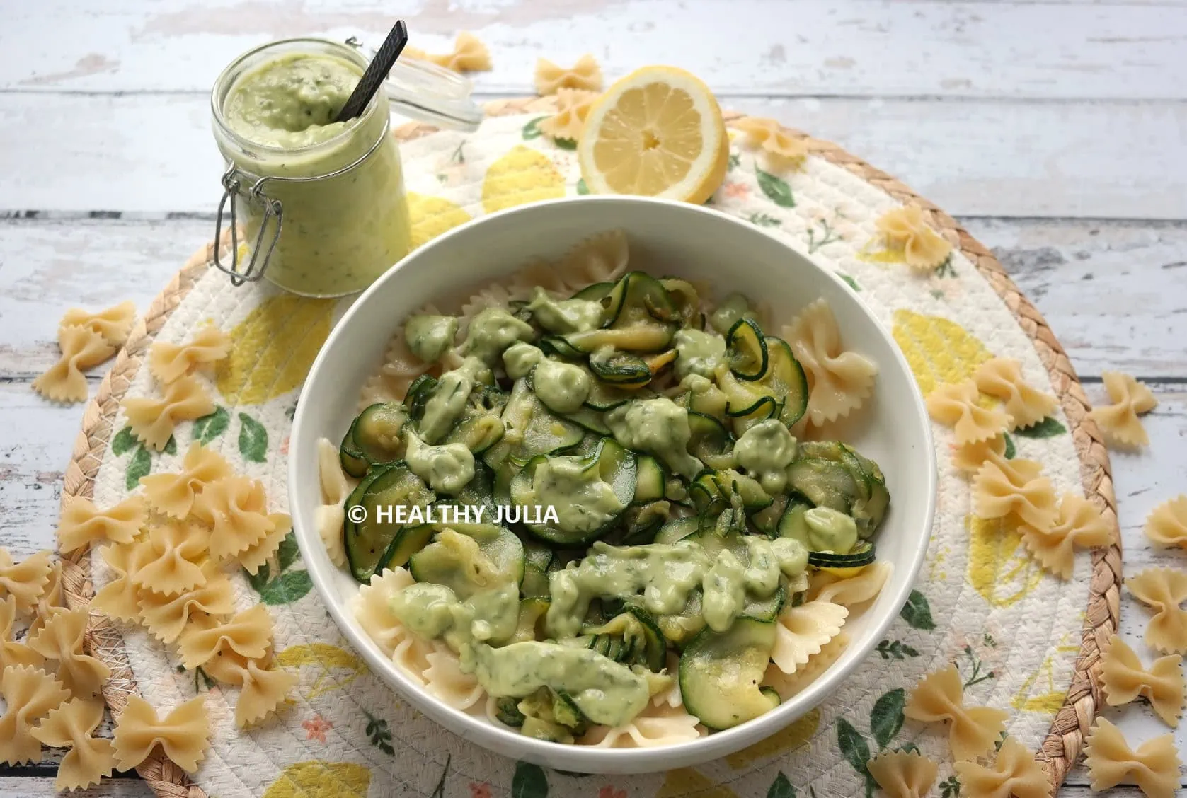 Pâtes aux courgettes sauce Green Goddess