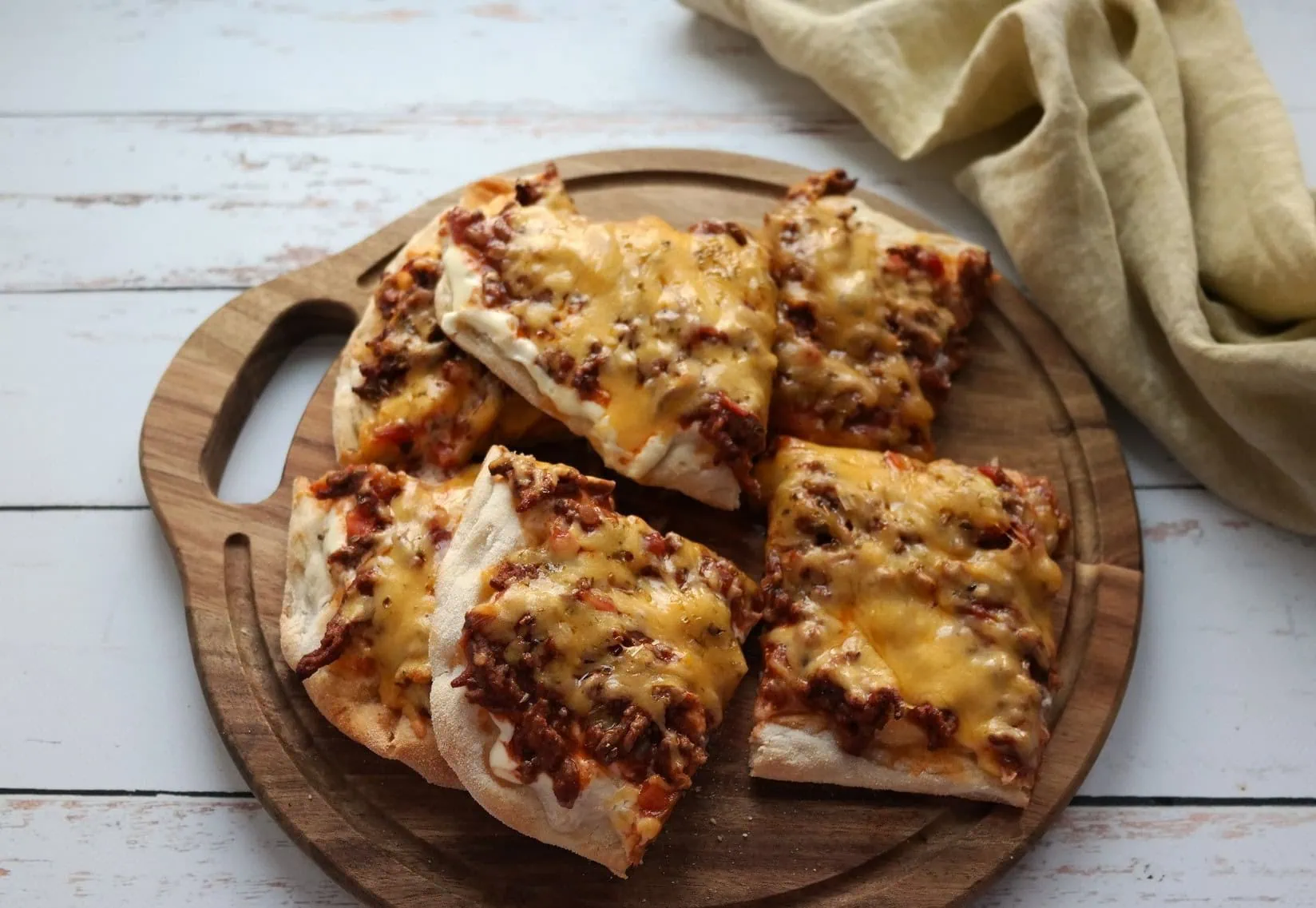 Pinsa bolognaise