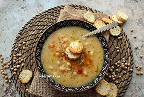 Soupe de pois chiches à l’ail
