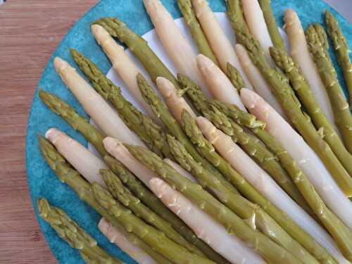 Duo d’Asperges en Vinaigrette