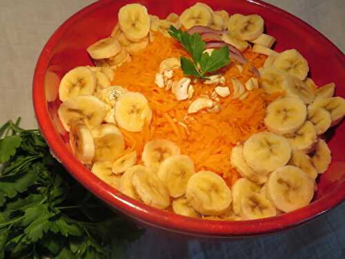 Salade Banane Carottes aux Noix de Cajou