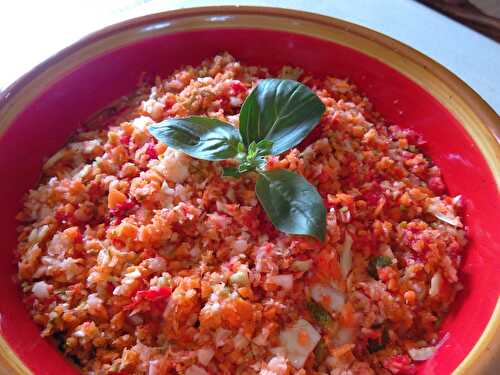 Salade de Chou aux Carottes et Cornichons