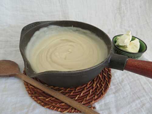 Sauce Blanche (Bechamel Tricheuse)