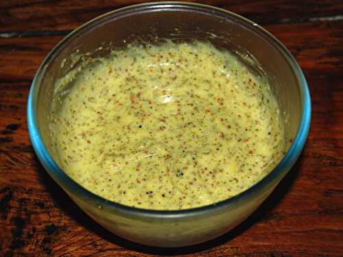 Mayonnaise moutardée aux herbes