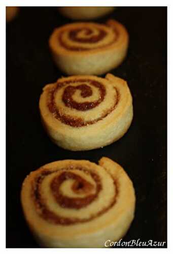 Biscuits de Noël : sablés roulés a la cannelle