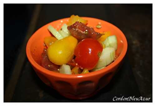 Salade de riz noir au concombre et tomates zébrées vertes de France