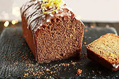 Cake façon pain d’épices, mon exploration rustique à la châtaigne et miel de forêt