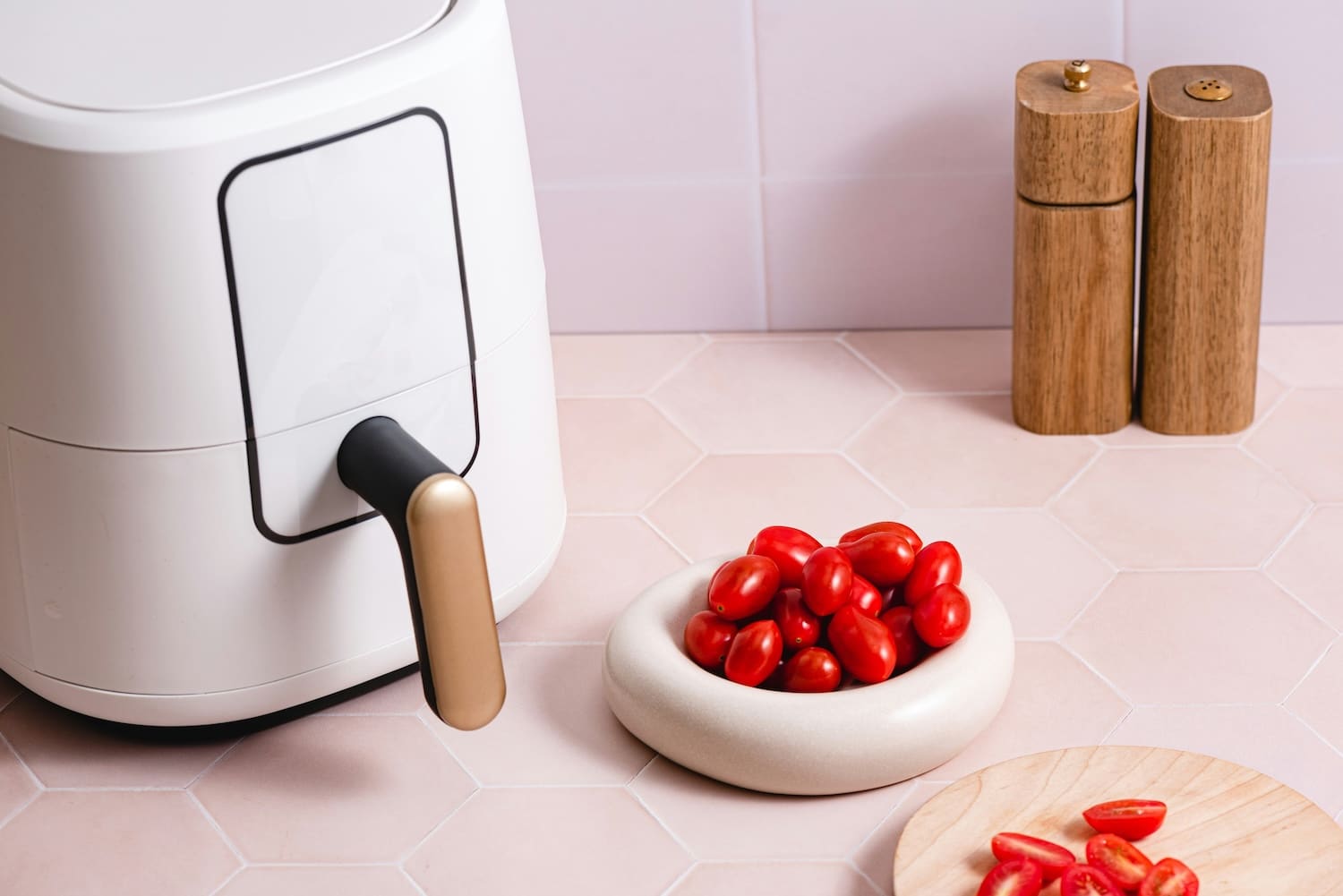 Papier sulfurisé et Air Fryer : mes tests pour l’utiliser sans danger (et sans bloquer la cuisson)