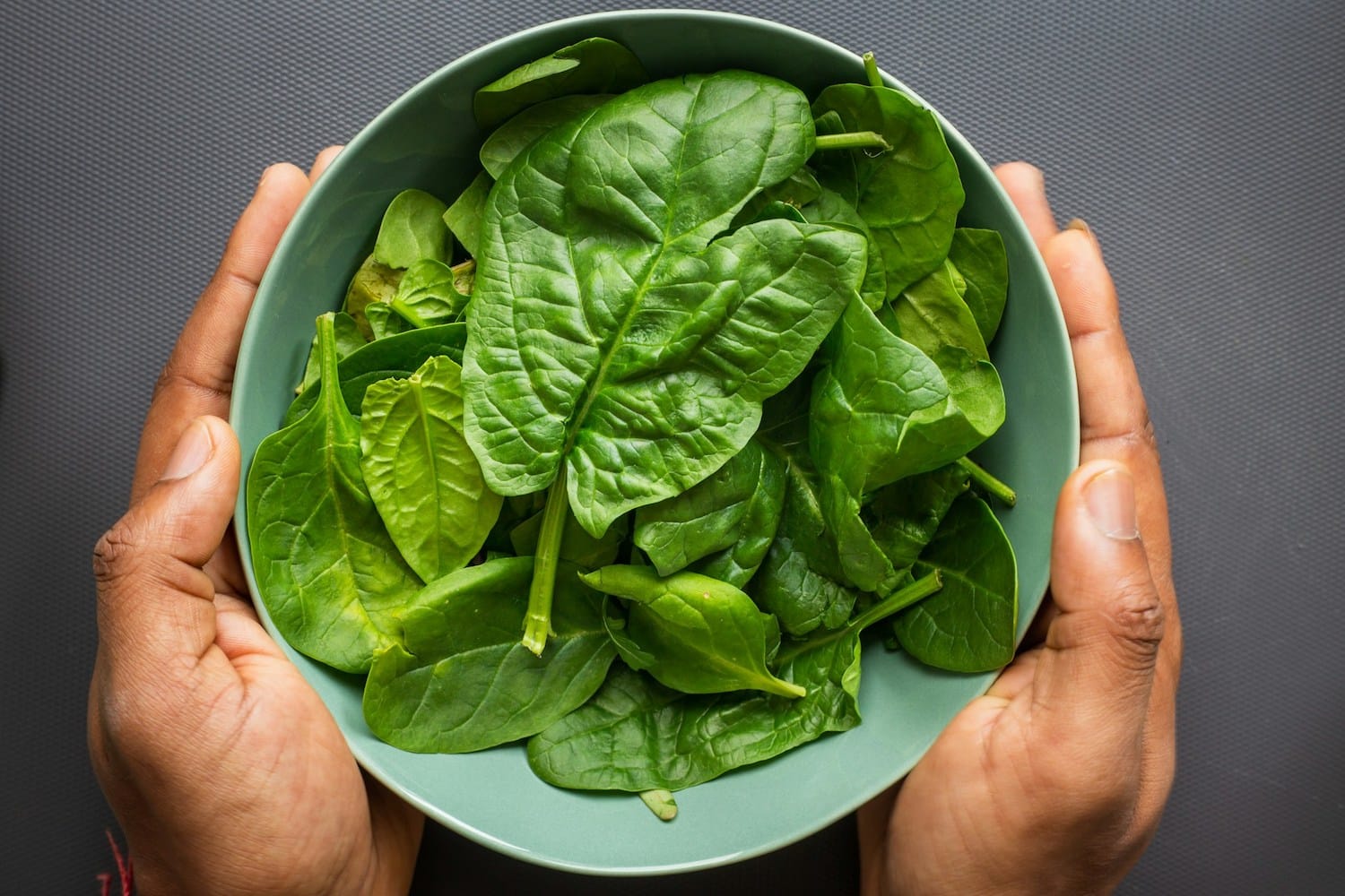 Comment cuire des épinards frais sans faire de bouillie ?