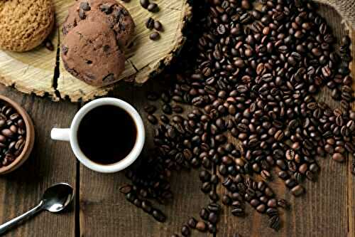 L’expérience ultime : pourquoi le café est l’exhausteur de goût secret de vos desserts ?