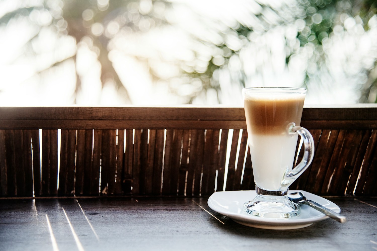 Boissons chaudes décaféinées : 4 recettes d’automne passées au crible