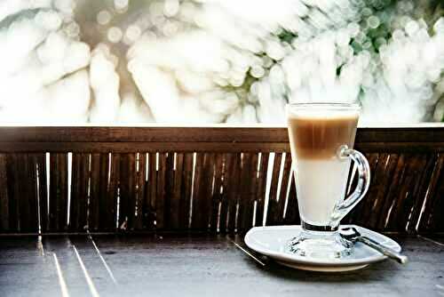 Boissons chaudes décaféinées : 4 recettes d’automne passées au crible