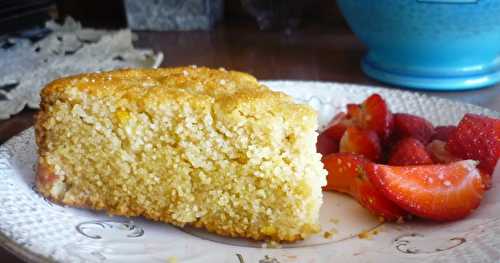 Gâteau au couscous, huile d'olive et citron confit (vegan)