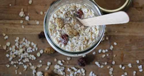 Overnight oats coco-framboises séchées (porridge sans cuisson)