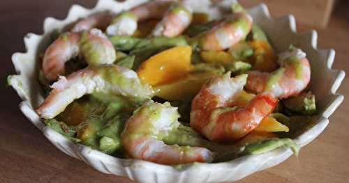 Salade avocat mangue crevettes et sa sauce antigaspi