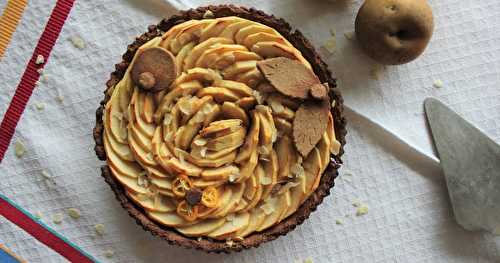 Tarte aux pommes (presque classique) au parfum d'amande