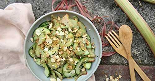 Salade concombre rhubarbe
