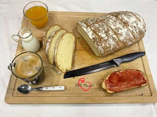 Pain au fromage blanc et au miel.