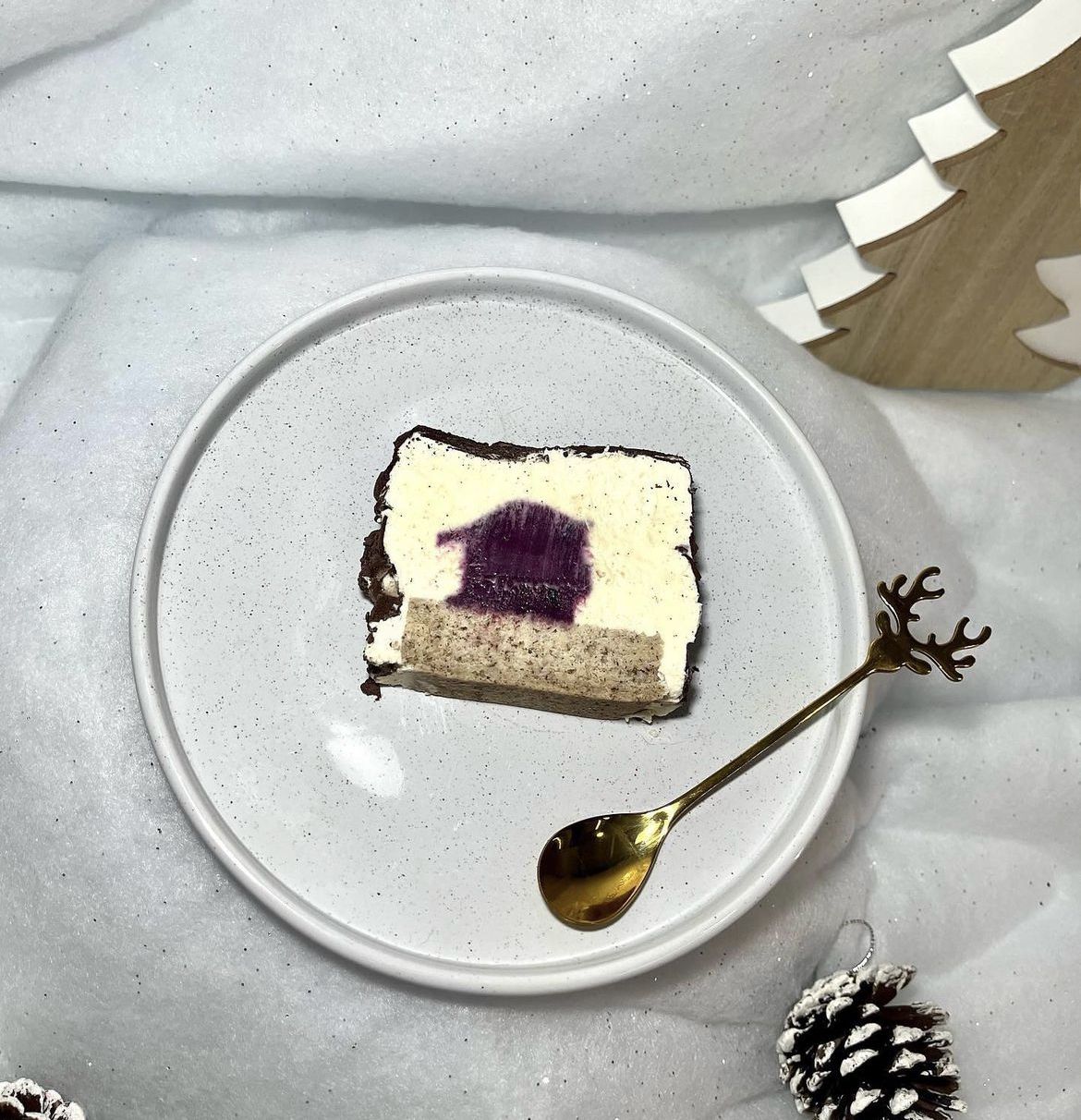 Bûche Vanille Violette