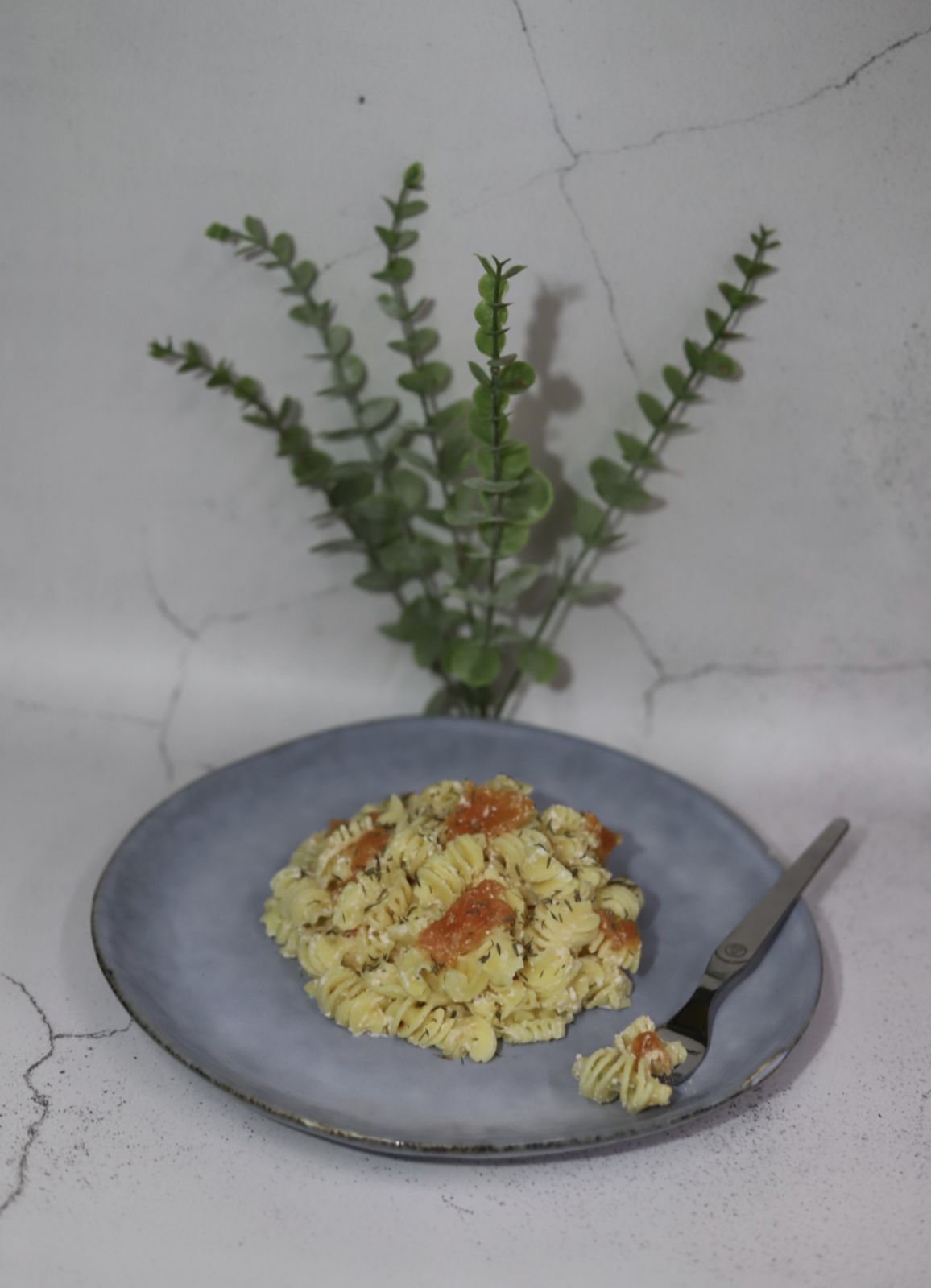 Pâte à la ricotta, tomates et thym.