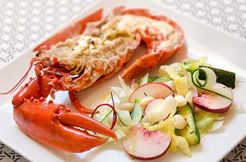 Homard et salade aux pêches