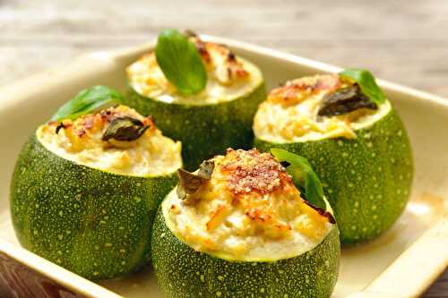 Courgettes rondes farcies au poulet