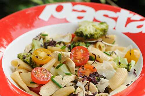 One-pot pasta au poulet et aux tomates cerises