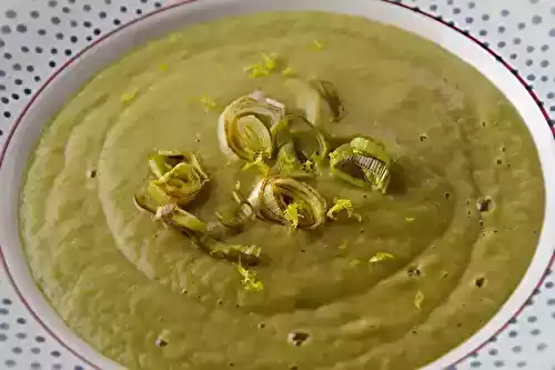 Soupe de pois cassés aux poireaux