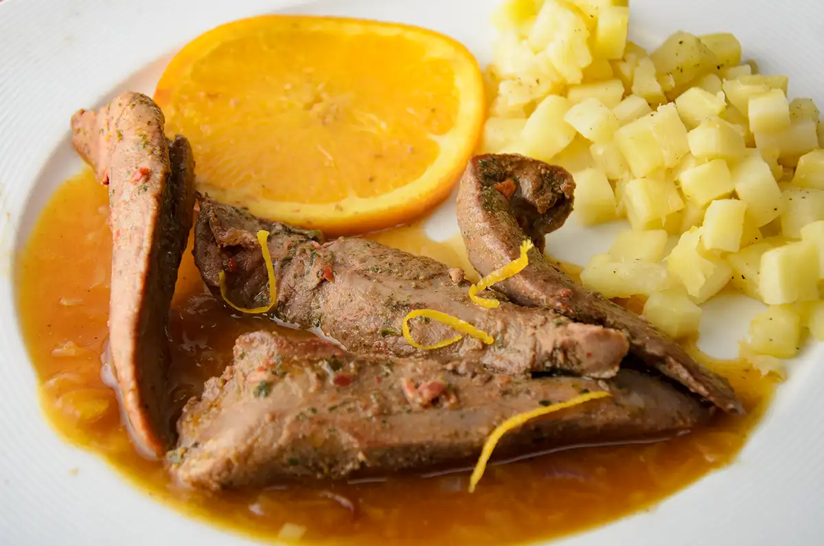 Aiguillettes de canard, sauce à l'orange