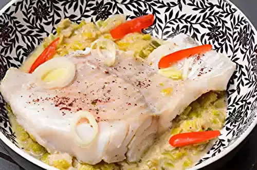 Poisson sur lit de poireau et crème de soja