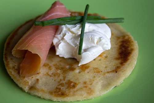 Blinis moelleux au saumon fumé