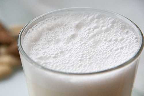 Lait végétal d’amandes maison