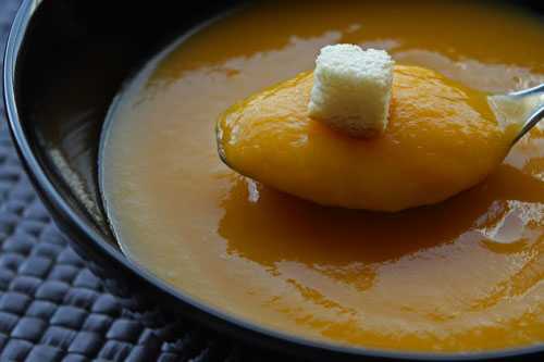 Soupe diététique de potiron et patates douces