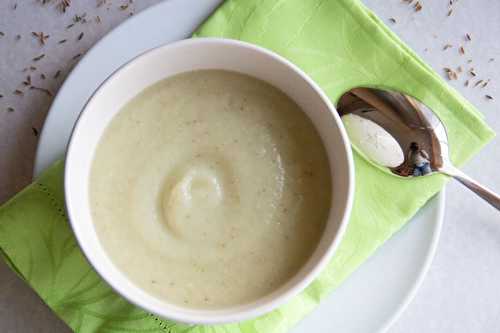 Velouté diététique de chou-fleur aux poireaux